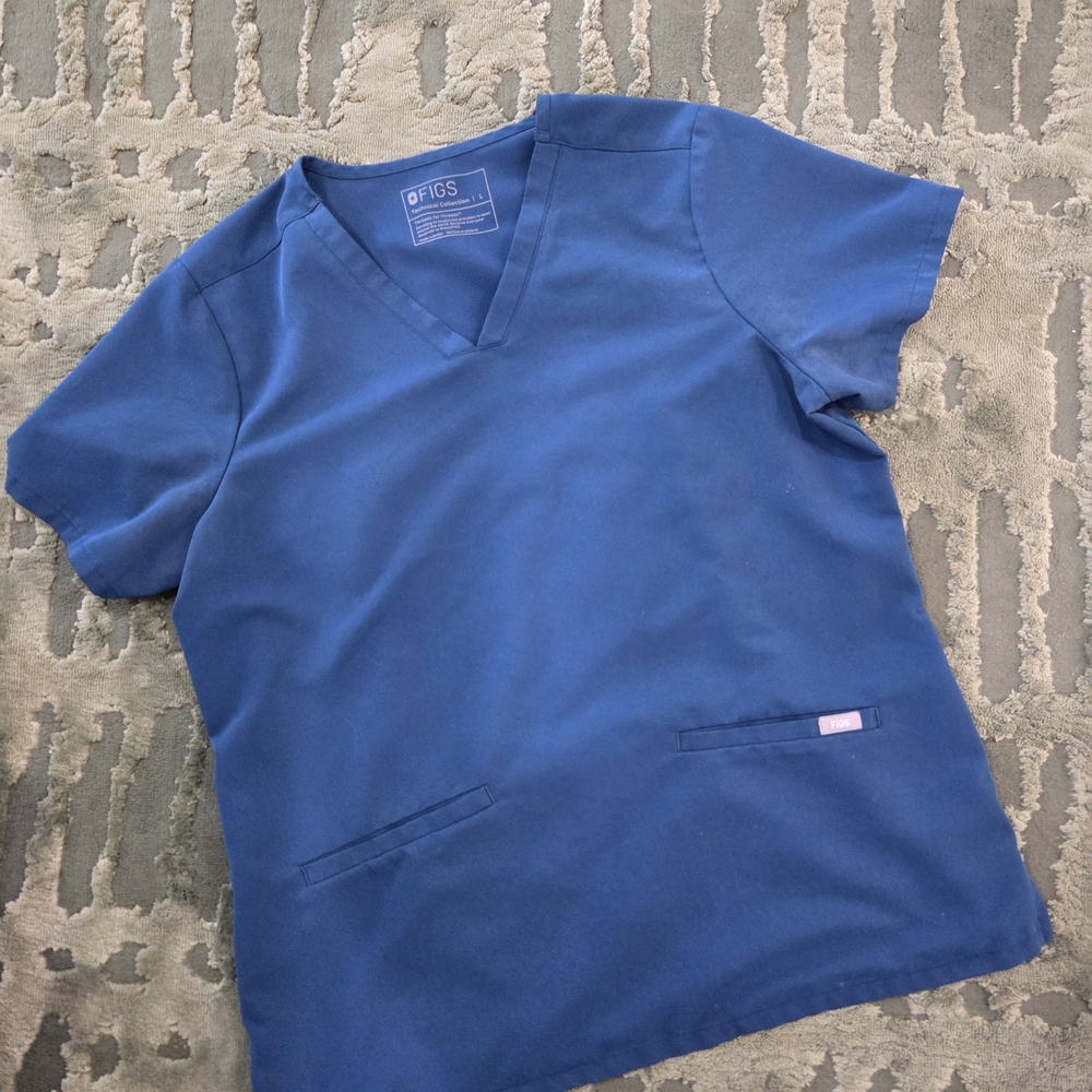 Figs Deep Reef Scrub Top